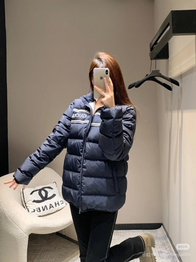 109830 New striped glossy down jacket Top quliaty 1:1 clothing