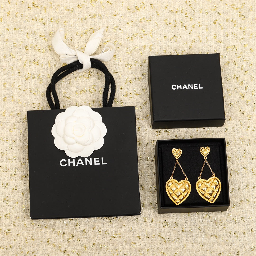 18K Chanel Coco Crush Heart Pendant Earrings