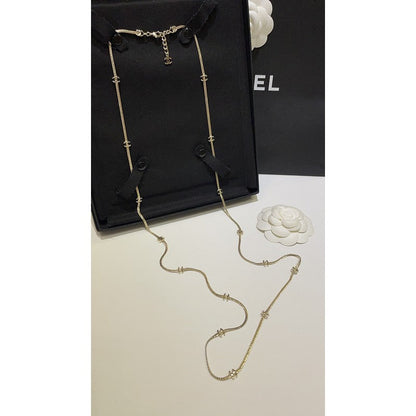 18K  Chanel 24B Flowers Long Necklace