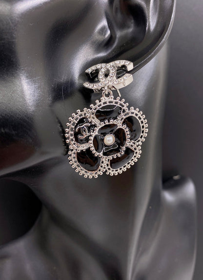 18K  Chanel Black Pearl Camellia Earrings