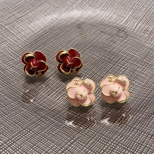 18K  Chanel Camellia Earrings